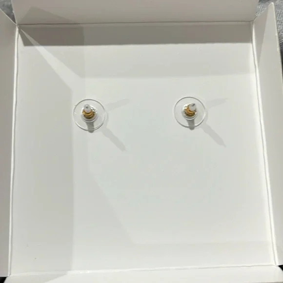 Disney x Baublebar - NEW Mickey Mouse Face Ice Cream Sundae with Gold Tone π¨ - Picture 5 of 7